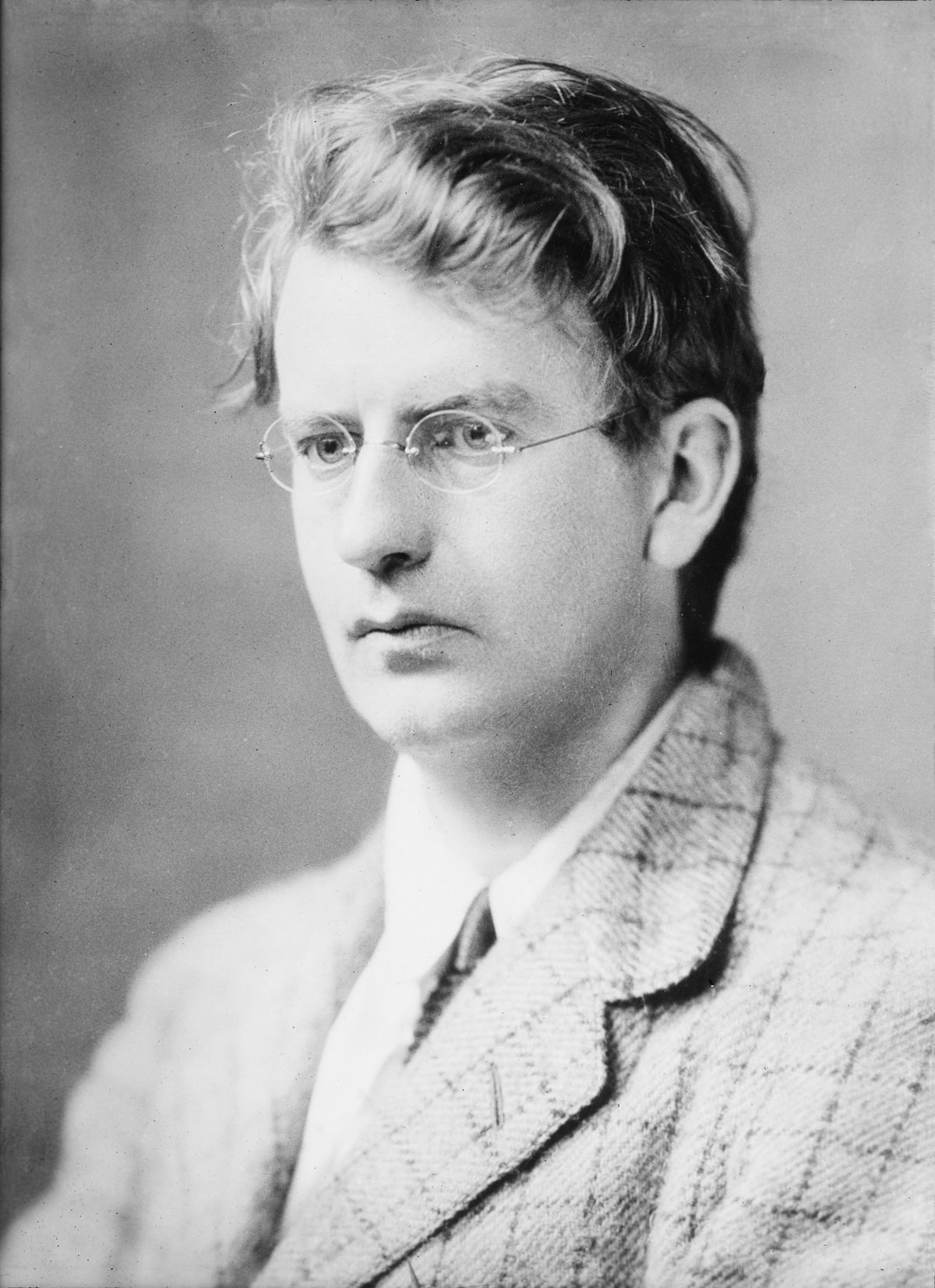 Figure 1 — John Logie Baird photographed in 1917, some eight years before his first television demonstrations. Already in his late twenties, he had passed through a string of entrepreneurial ventures and recu…
